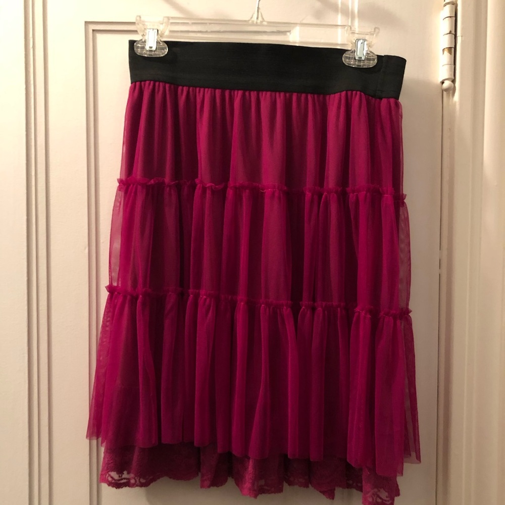 Better B. Dark fuschia lined tulle skirt